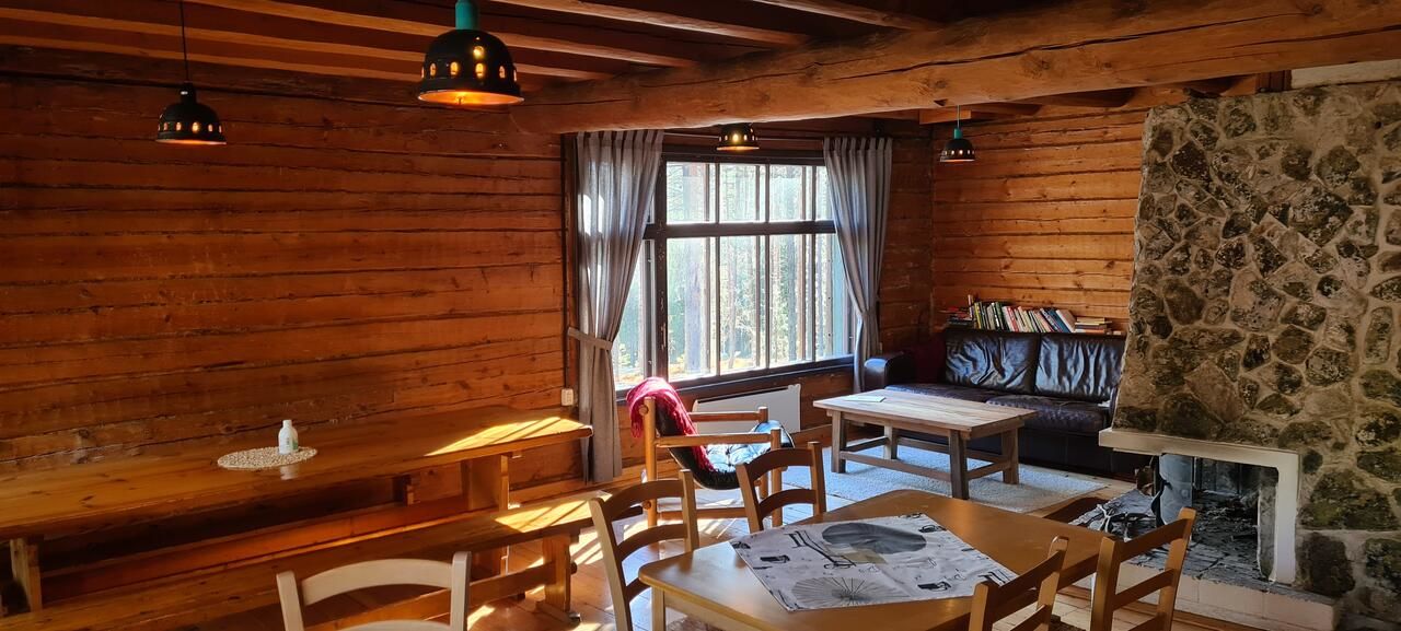 Хостелы Silver Fox Hostel Экясломполо