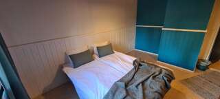 Хостелы Silver Fox Hostel Экясломполо Двухместный номер с 1 кроватью или 2 отдельными кроватями, общая ванная комната-1