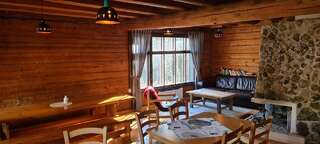 Хостелы Silver Fox Hostel Экясломполо-7
